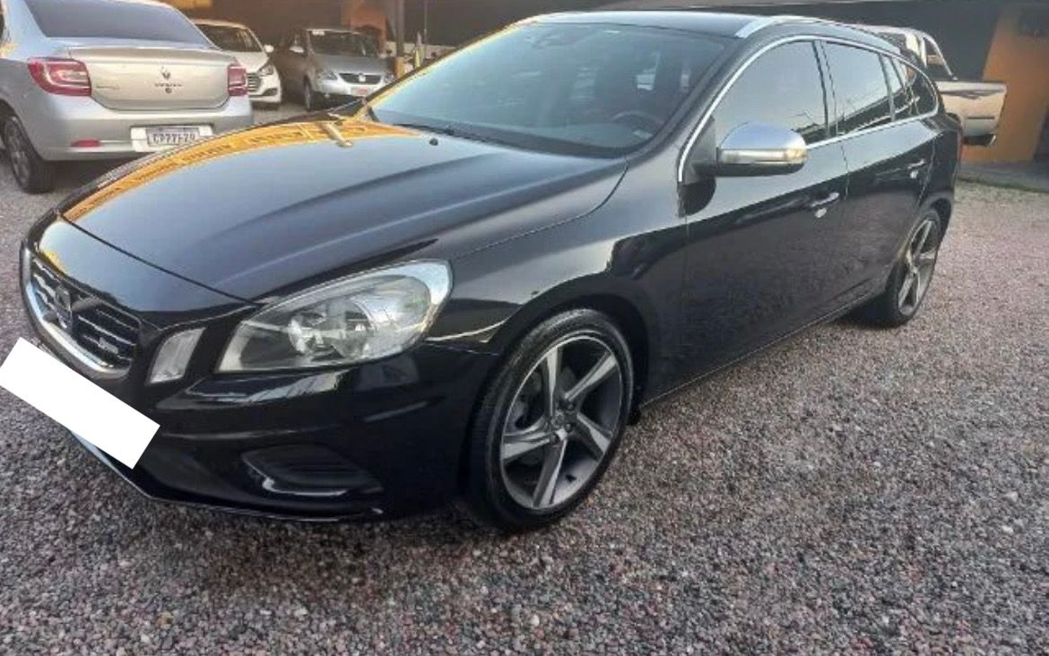 Volvo V60 2.0 automático-2013