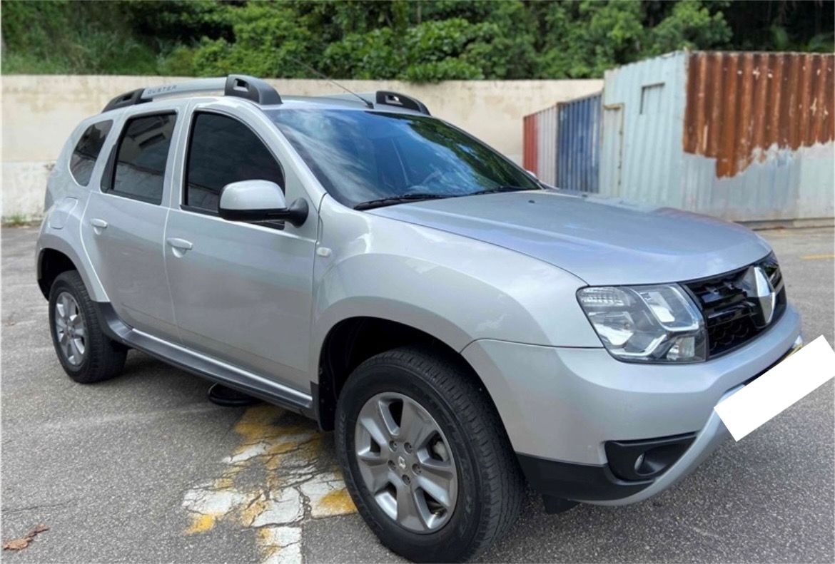 Renault Duster 1.6 manual 