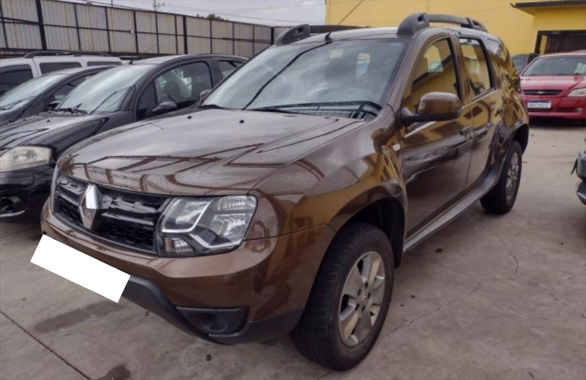 Renault Duster 1.6 manual 